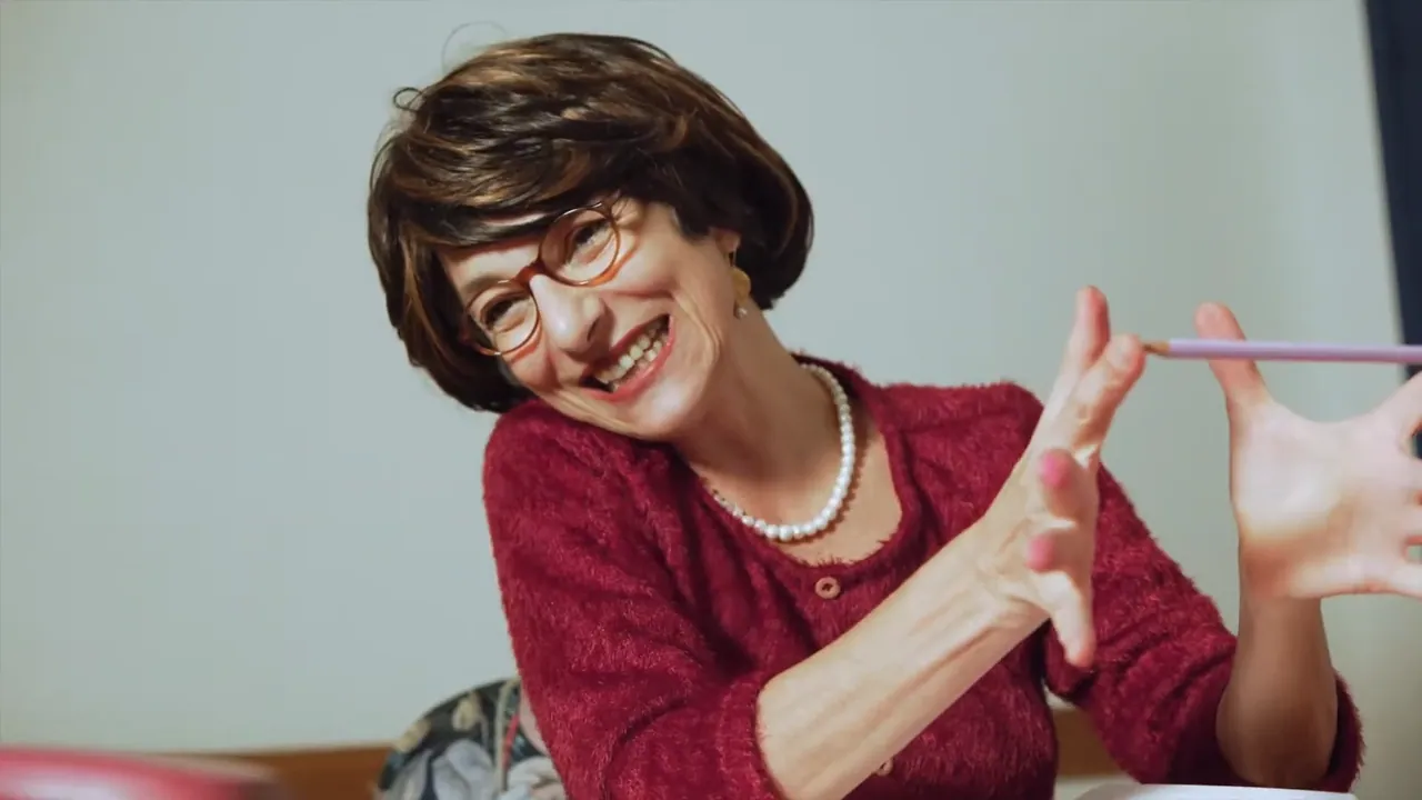Diário Secreto de uma Secretária Bilingue — 7